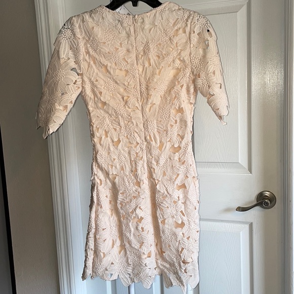 Forever 21 Vintage Floral Embroidered Dress - Picture 5 of 9